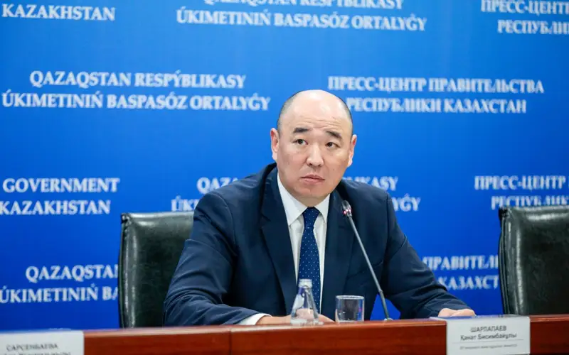 Канат Шарлапаев