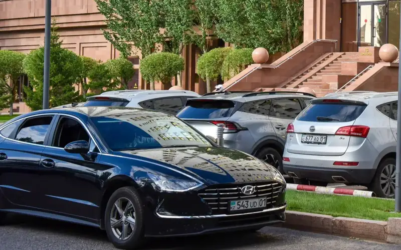 Автомобиллар