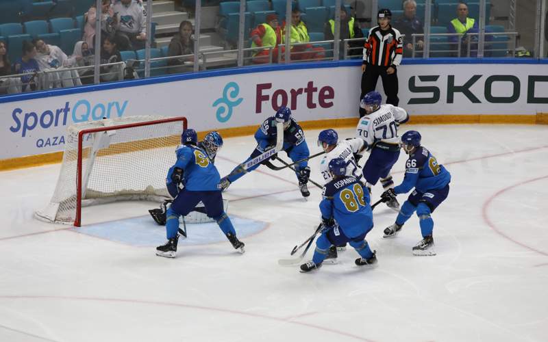 матч сборной Казахстана и «Барыса» матч сборной Казахстана и «Барыса»