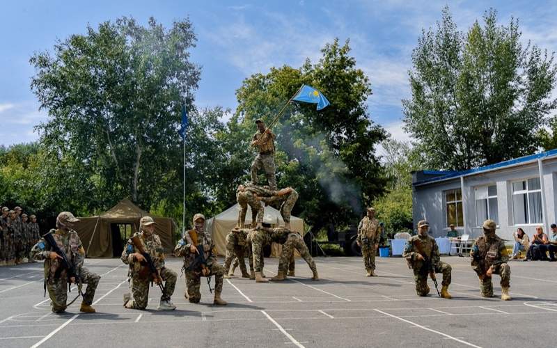 Пограничный городок для обучения детей воинским навыкам открыли в Астане