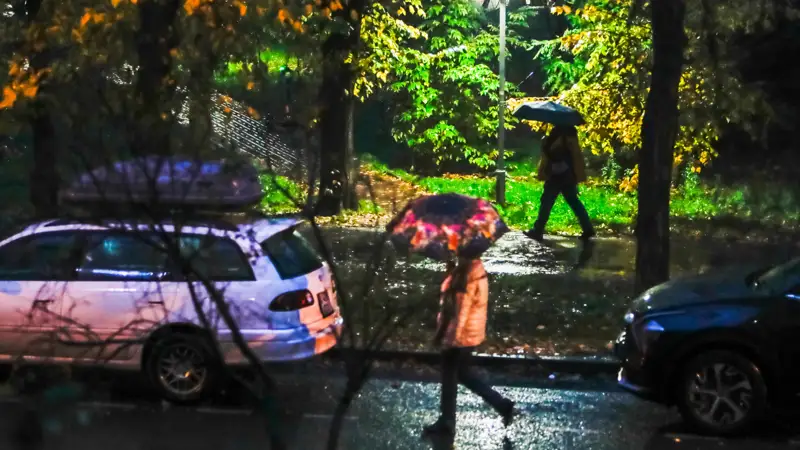 Дождь Алматы осень Жаңбыр Алматы күз