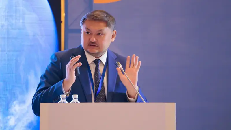 Саясат Нурбек