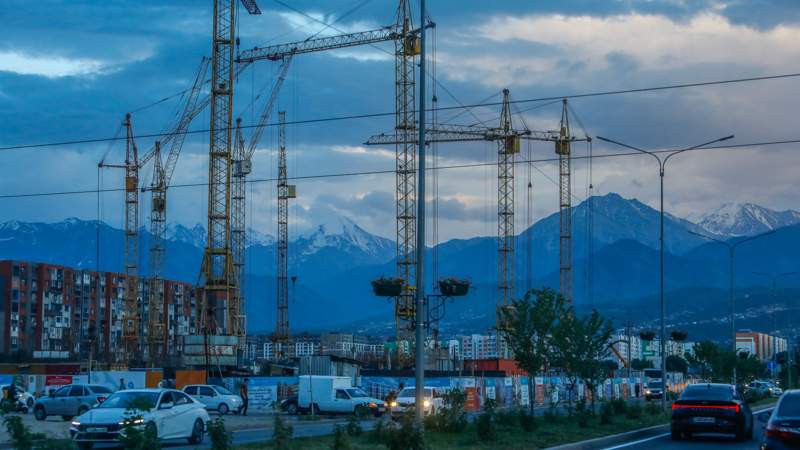 Вечерний Алматы Кешкі Алматы стройка құрылыс Вечерний Алматы Кешкі Алматы стройка құрылыс
