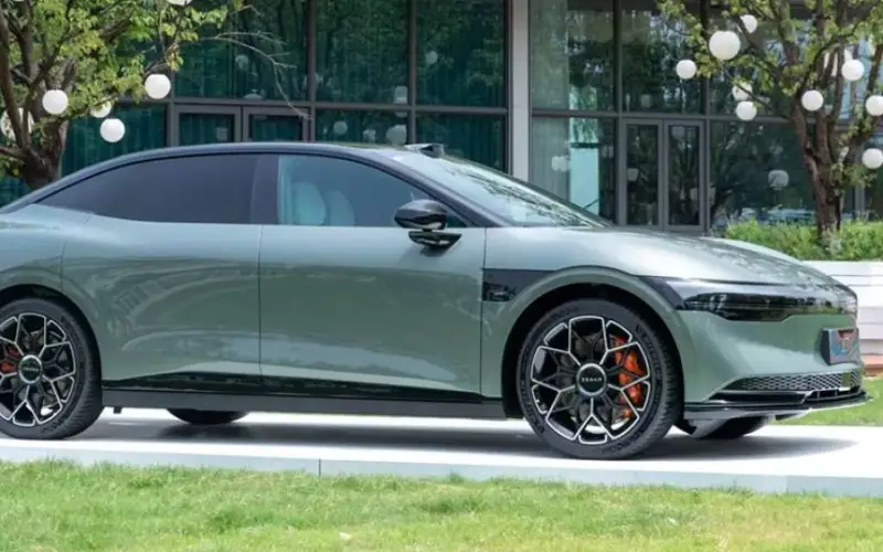 электромобиль 