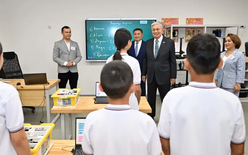 Президент мектепте