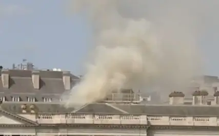 Предметы искусства не пострадали — пожар потушили в культурном центре в Лондоне