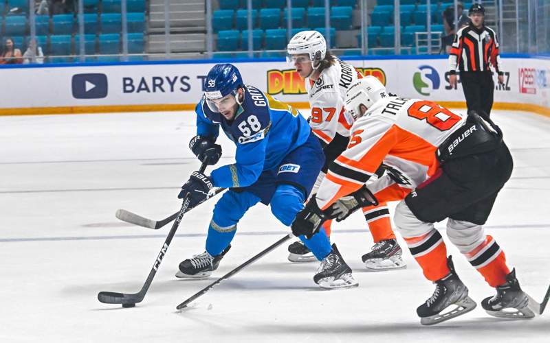 Сборная Казахстана одержала вторую победу подряд на Кубке Президента РК