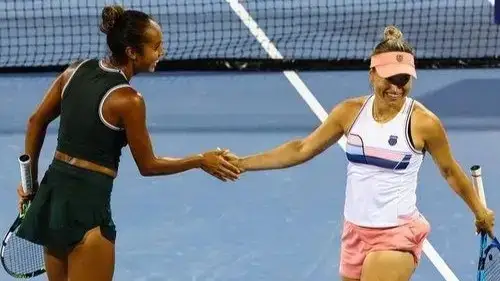 Юлия Путинцева - Лейла Фернандес