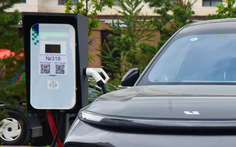 Электромобиль