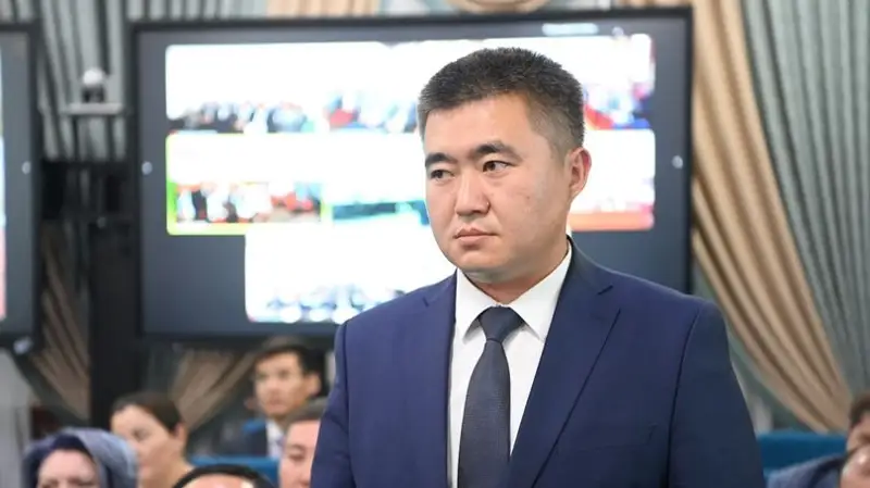 Damır Toqjanov