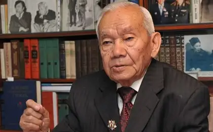 ӘЗІЛХАН НҰРШАЙЫҚОВ