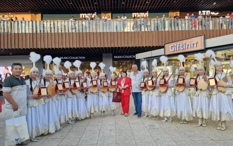 Фото: "Қыз Жібек" ансамблі