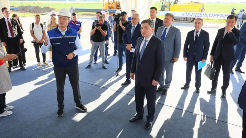 Олжас Бектенов ознакомился с ходом строительства нового магистрального газопровода «Талдыкорган-Ушарал»