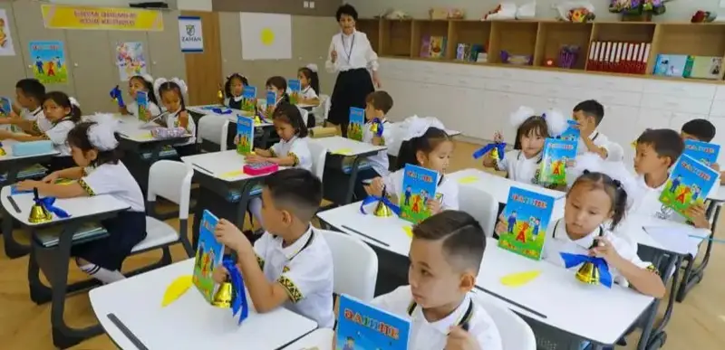 Елімізде балаларды мектепке  ауыстыру қызметі автоматтандырылды