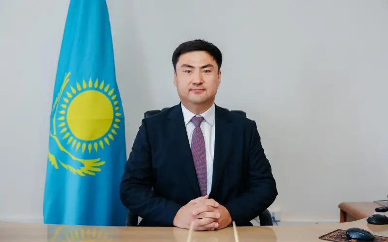 Азамат Мамбетов 