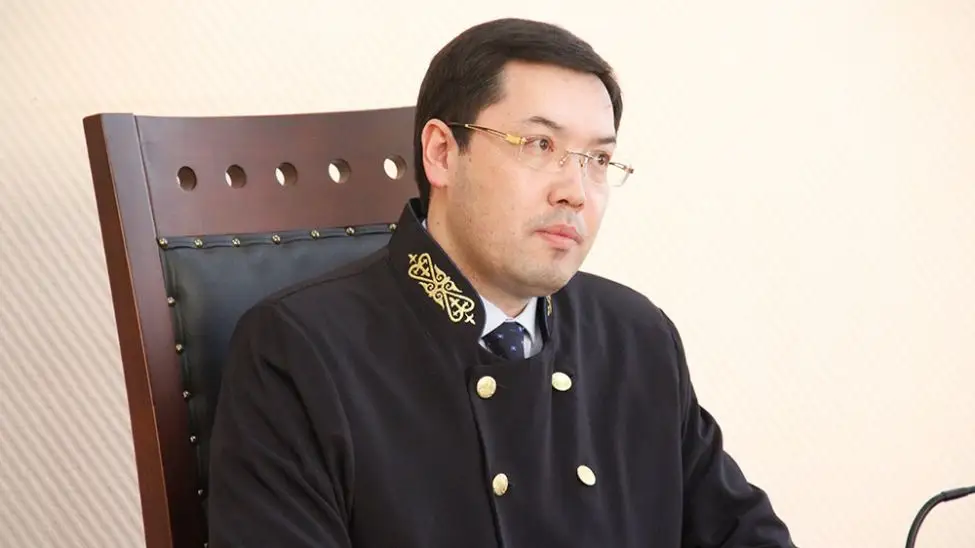 БЕКНАЗАРОВ Нариман Бектасович