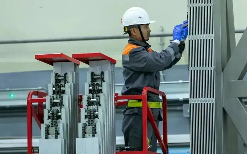 Ўскемендаги завод АЭС учун ёқилғи таблеткаларини ишлаб чиқариш қандай амалга оширилади - фоторепортаж