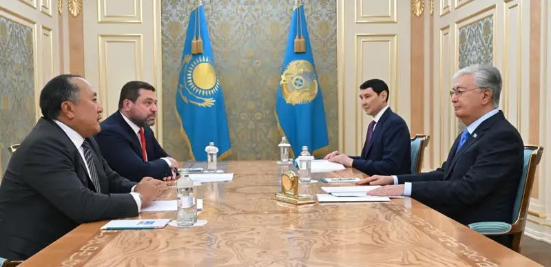 Глава государства принял основателей компании Kaspi kz 