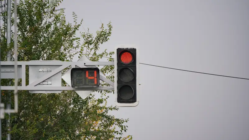 светофор бағдаршам 