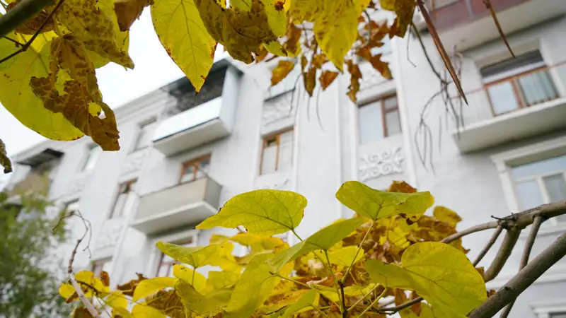 осень жилой дома күз жайлы үй