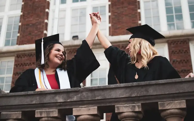 студент жоо