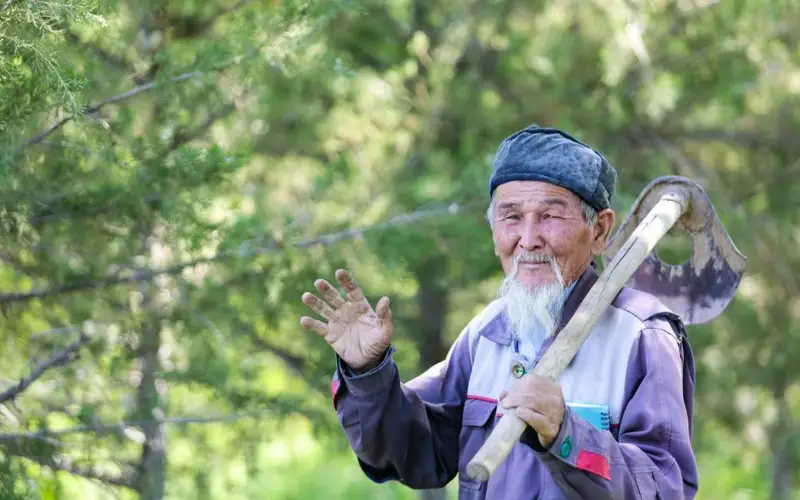  Бектай Сүлейменов 