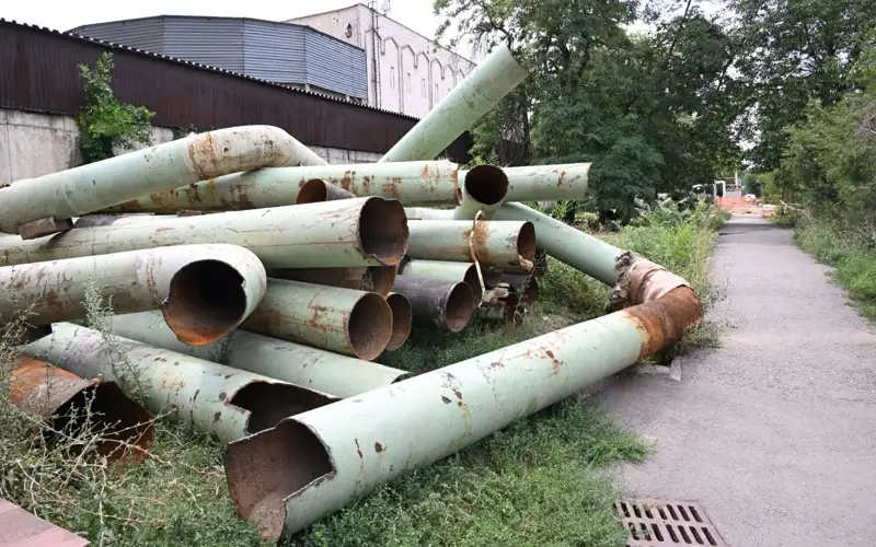 ауыстырды