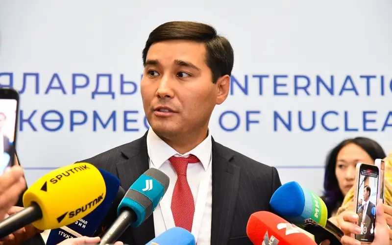 Ғұмар Серғазин