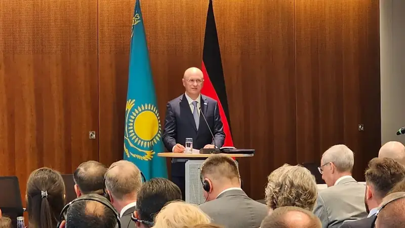 Роман Скляр