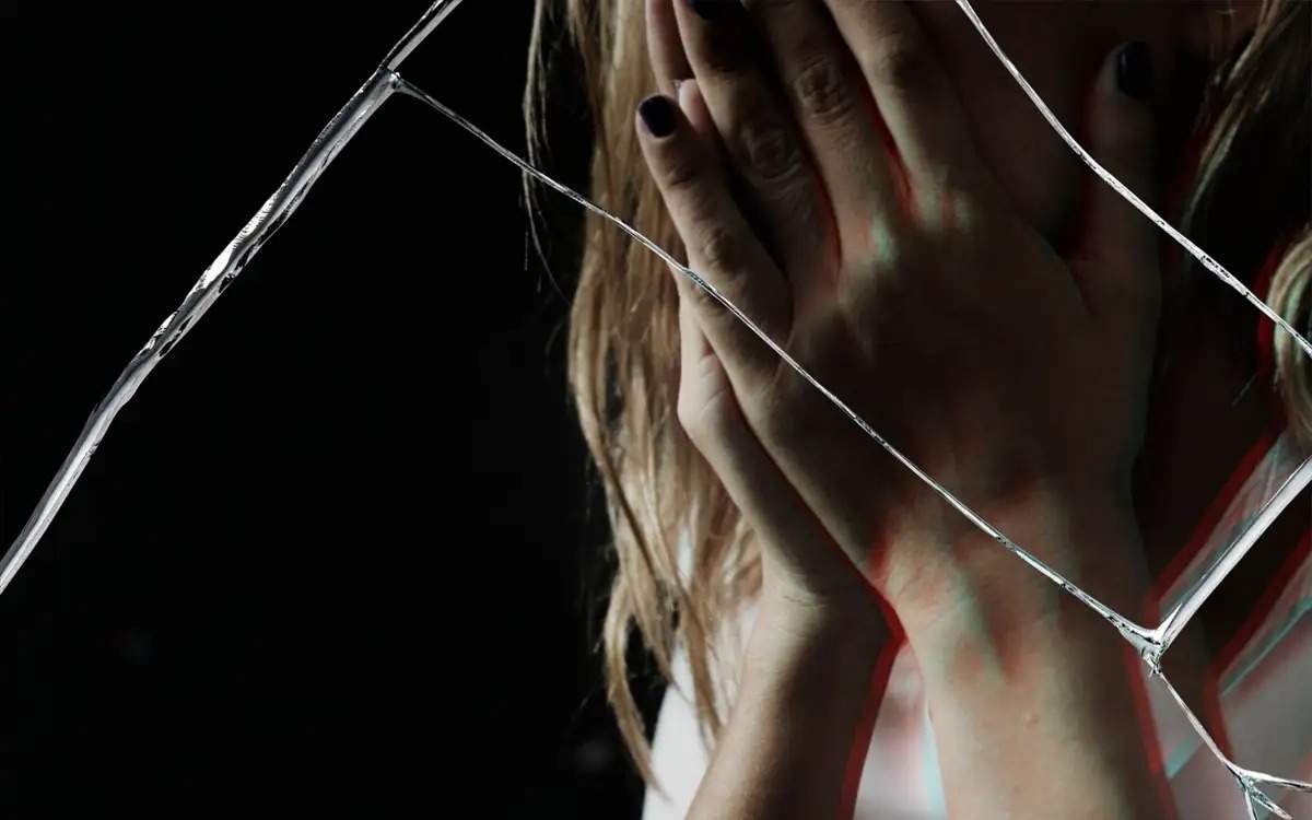 Джиллиан Андерсон минет жарысы