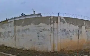 Сотрудника учреждения осудили за взятку в ЗКО 