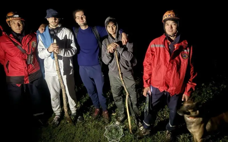 Трёх человек спасли в Заилийском Алатау 