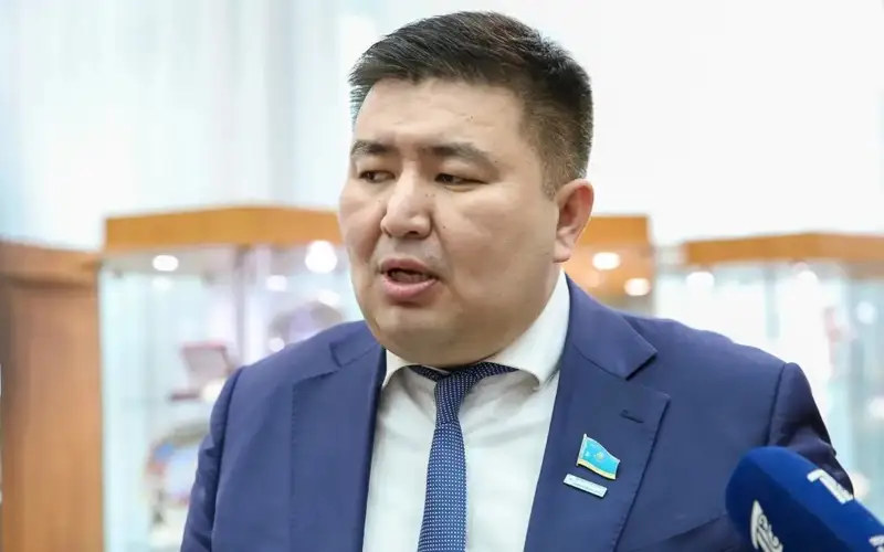 Елнур Бейсенбаев