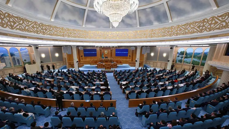 Глава государства поздравил с открытием очередной сессии Парламента