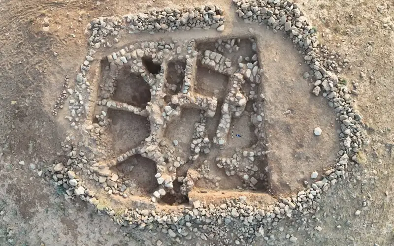 археология, артефакты эпохи Кангюй 