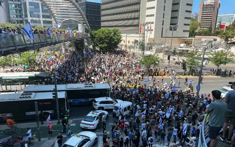 Израиль захлестнули протесты и забастовки