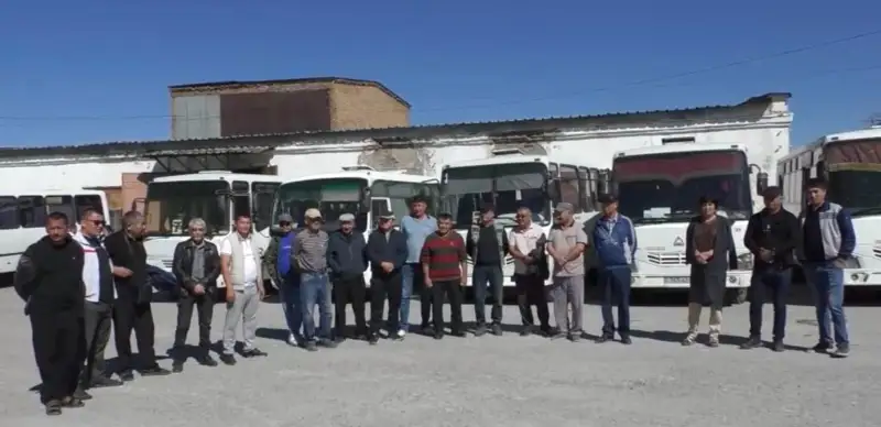 Текелі қаласында автобус жүргізушілері жұмыссыз қалды