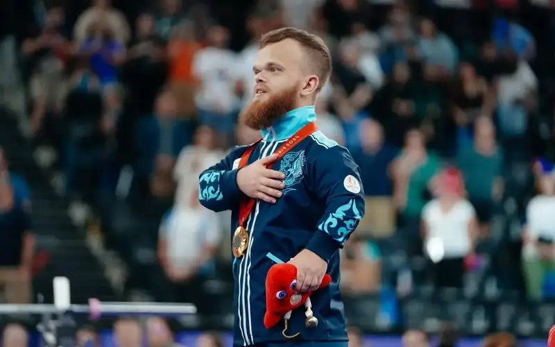 Kazakh powerlifter wins gold at Summer Paralympic Games 2024