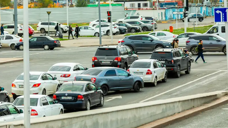 дорога пробки Астана автомобили жол кептеліс көліктер
