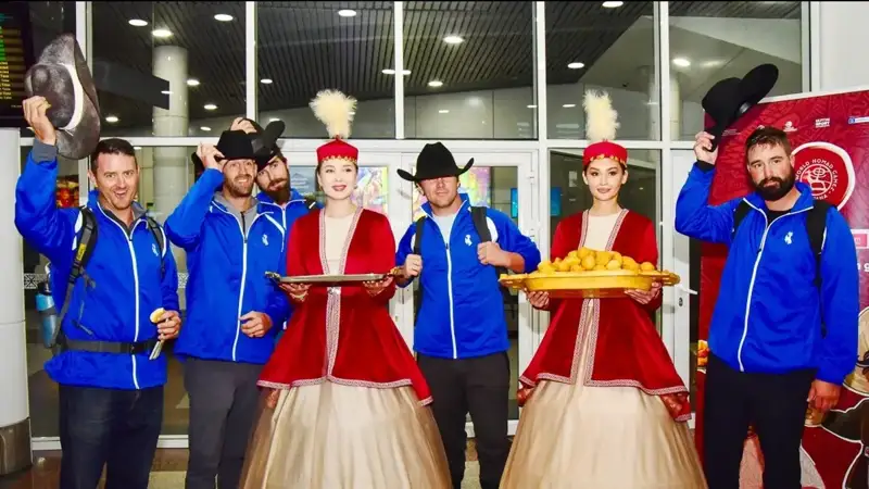 Ғалабадан умидвормиз: америкалик ковбойлар Астанага етиб келишди