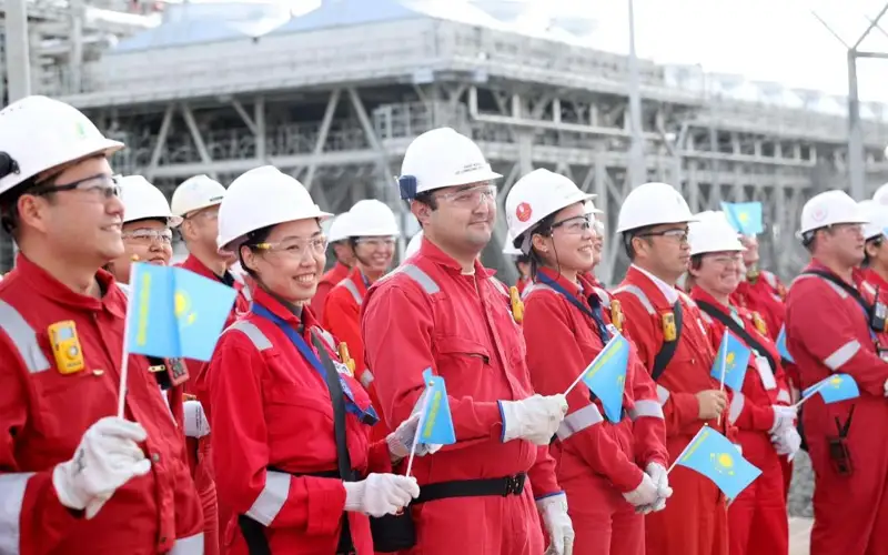 卡拉恰甘纳克油田第五台天然气压缩机启动