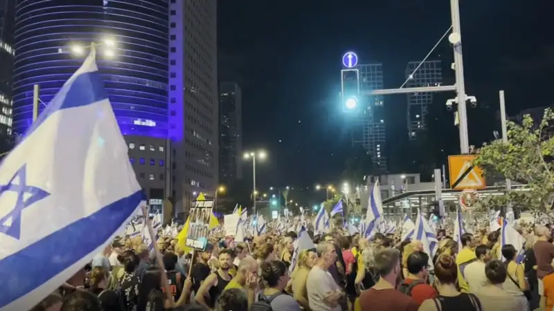 Более 500 тысяч израильтян вышли на демонстрацию в Тель-Авиве
