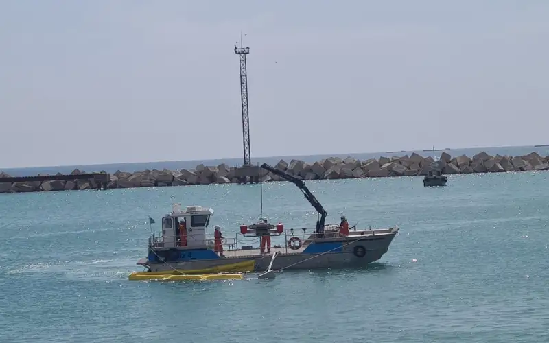 учения по ликвидации разлива нефти