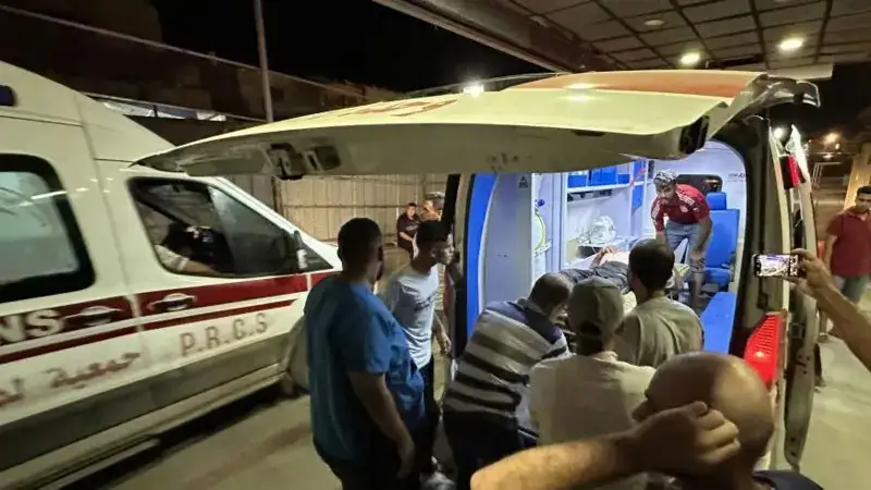Izraıldiń Gaza sektoryna jasaǵan soqqysynan BUU-nyń bir qyzmetkeri kóz jumdy