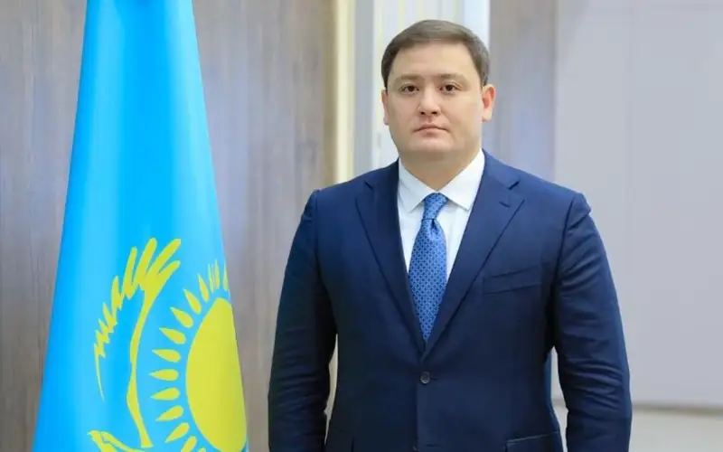  Ерик Турсынгалиев 