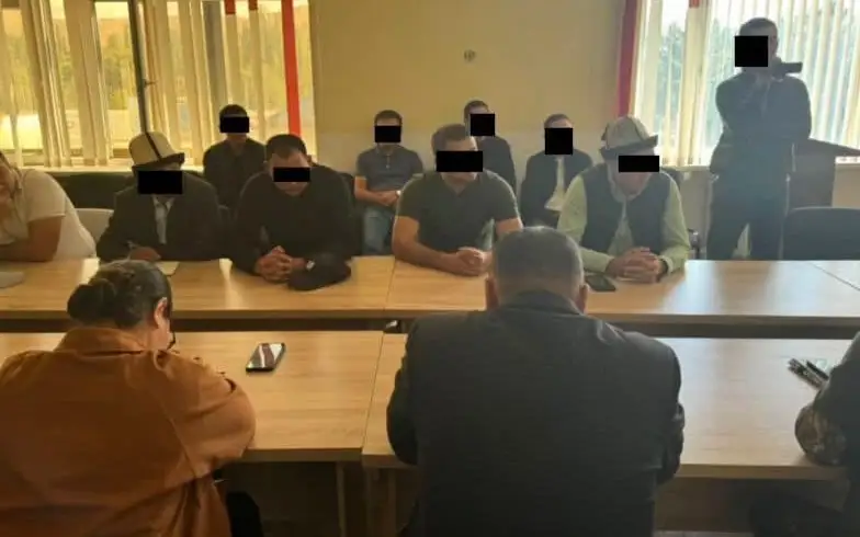 В Кыргызстане задержаны чиновники за незаконный вывод земель