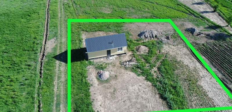 В Кыргызстане задержаны чиновники за незаконный вывод земель В Кыргызстане задержаны чиновники за незаконный вывод земель