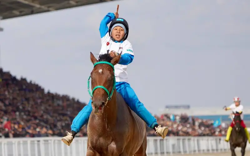 Аламан бәйгеде Айқабақ топ жарды