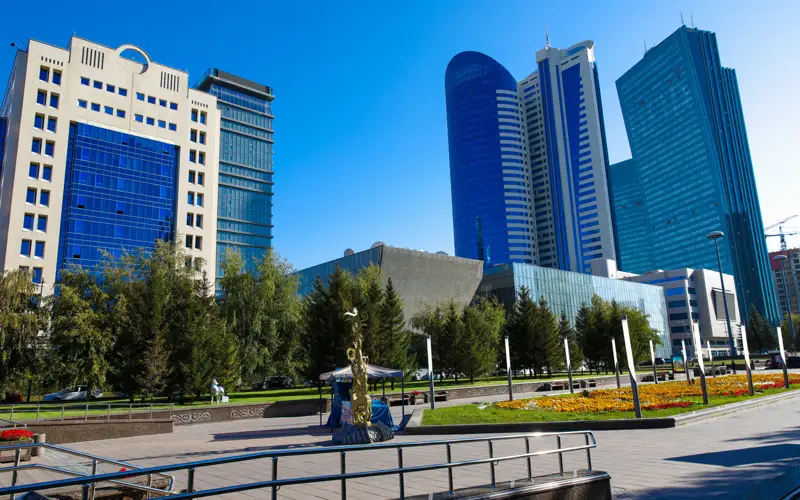 астана