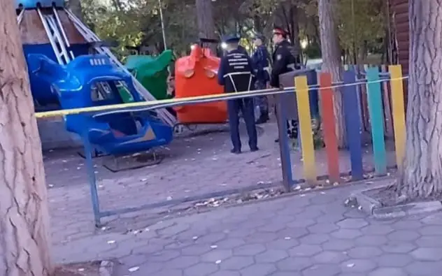 падения аттракциона в парке Караганды